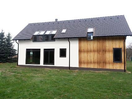 Dřevěný fasádní obklad - varianta 1 - zadní pohled