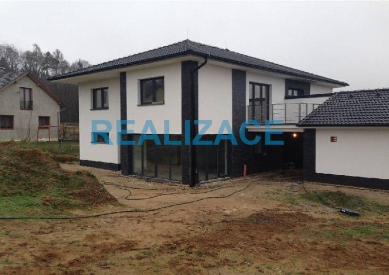 Realizace - zezadu s terasou