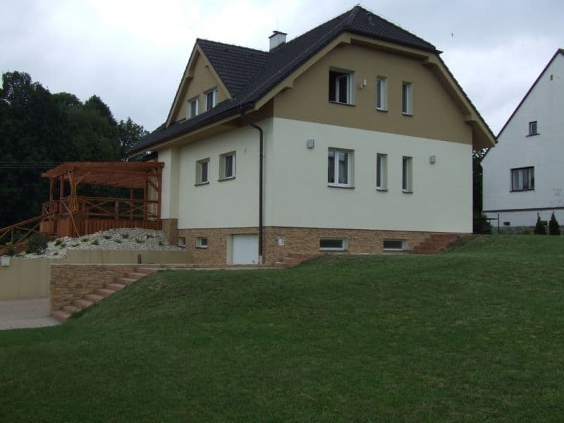 Dům po finální realizaci fasády